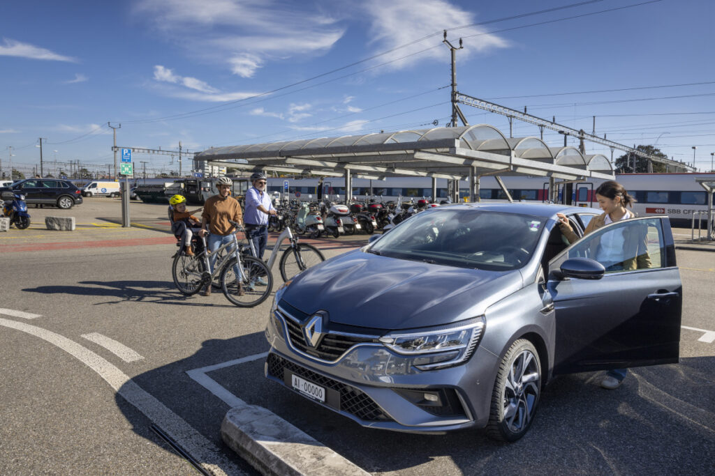 bike-and-car-parking - Quelle: SBB-intern